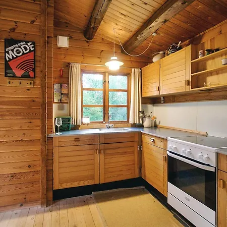 4 Person In Store Fuglede-by Traum * Store Fuglede